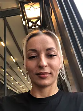 Snapshot of Diamond_Bunny_ chatting on March 16, 3:39 pm Diamond Bunny  online show from March 16, 3:39 pm