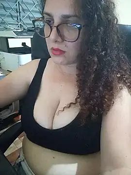 litha luna online show from December 5, 7:38 am