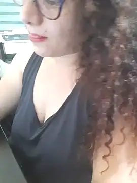 litha luna online show from December 9, 8:00 am