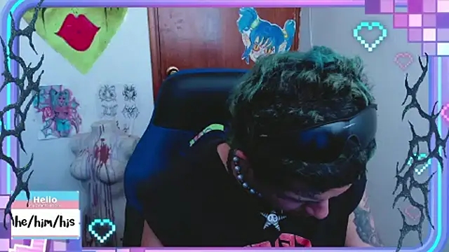 Snapshot of masterkevinftm chatting on March 2, 4:21 pm masterkevinftm online show from March 2, 4:21 pm