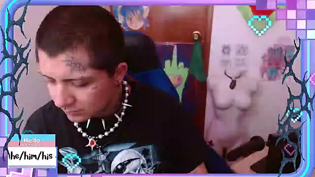 Snapshot of masterkevinftm chatting on March 17, 12:25 pm masterkevinftm online show from March 17, 12:25 pm