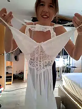 Hexe12346 online show from March 18, 6:36 am