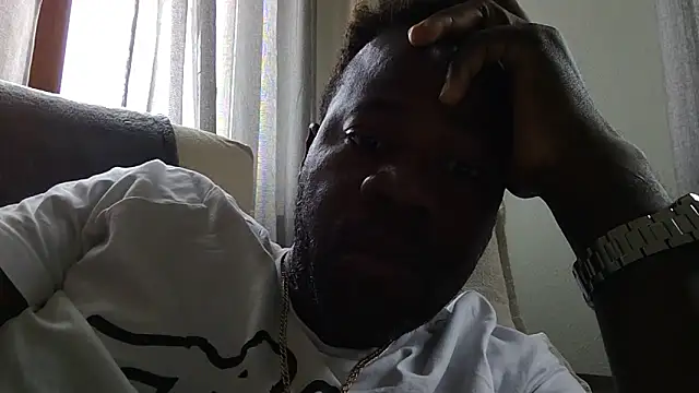 Snapshot of pumapatri chatting on April 26, 10:24 am pumapatri online show from April 26, 10:24 am