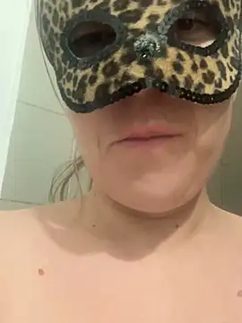 Lyannabuena69 online show from March 4, 6:15 am