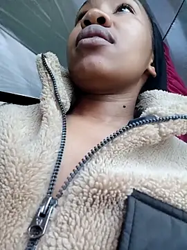 CocoSexyBabe online show from February 18, 5:09 am