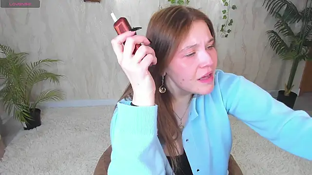 Colleen Blake online show from November 9, 5:33 pm