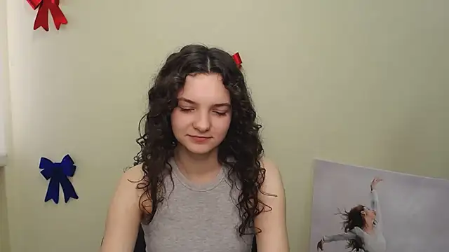  SusieSu  online show from January 19, 10:39 am