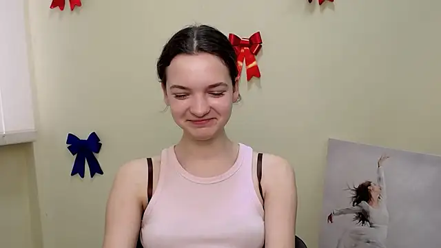  SusieSu  online show from February 14, 10:28 am