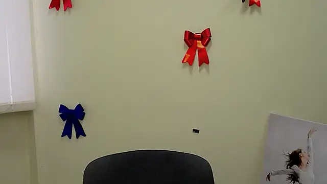  SusieSu  online show from February 26, 7:20 am