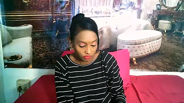 IndianLoveBug online show from October 29, 5:20 am