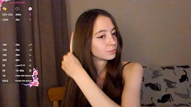 Snapshot of EvaBradley chatting on December 3, 7:56 pm EvaBradley online show from December 3, 7:56 pm