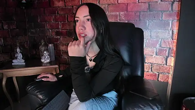 Snapshot of Scarlett__Fox__ chatting on March 2, 11:28 am Scarlett Fox online show from March 2, 11:28 am