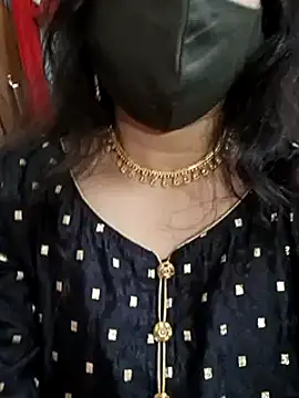 Snapshot of Anamika_Kapoor chatting on January 10, 1:10 am Anamika Kapoor online show from January 10, 1:10 am