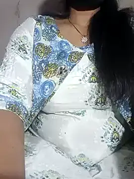 Snapshot of Anamika_Kapoor chatting on February 20, 9:31 pm Anamika Kapoor online show from February 20, 9:31 pm