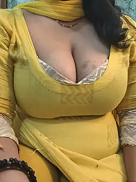 Snapshot of Anamika_Kapoor chatting on July 14, 9:20 pm Anamika Kapoor online show from July 14, 9:20 pm