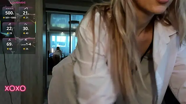 lady Nati online show from September 15, 1:55 pm