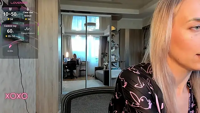 lady Nati online show from September 22, 1:24 pm