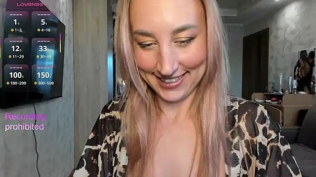 lady Nati online show from March 7, 2:14 pm