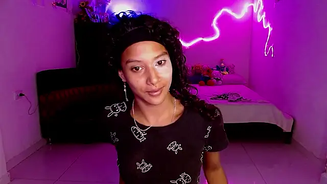 Chelsea  2 online show from March 20, 1:38 pm