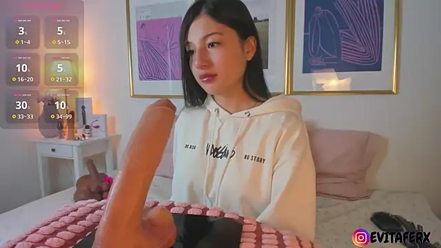 Snapshot of Eva_depp chatting on October 1, 11:49 am Eva depp online show from October 1, 11:49 am