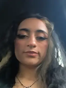 Snapshot of Lila_Desiree chatting on July 17, 10:58 pm Lila Desiree online show from July 17, 10:58 pm
