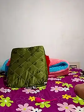 Snapshot of ScarletthJhonson- chatting on January 4, 5:27 am ScarletthJhonson- online show from January 4, 5:27 am