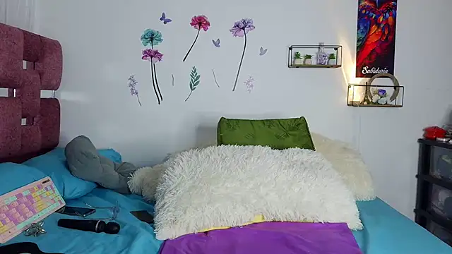 ScarletthJhonson- online show from April 22, 10:00 pm