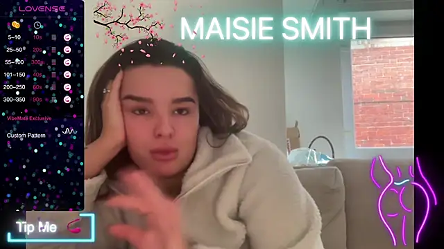 maisiesmithx online show from December 23, 2:39 pm