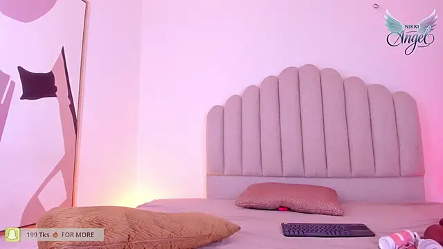 Nikki Angel  online show from September 26, 7:29 pm