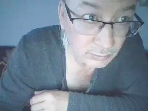 loverboyxxx69 online show from March 23, 2:26 am