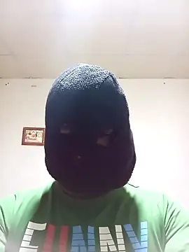 Snapshot of Nogeris20 chatting on November 7, 4:18 pm Nogeris20 online show from November 7, 4:18 pm