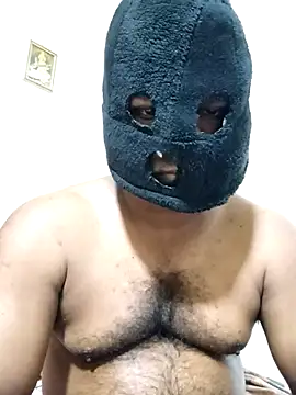 Snapshot of Nogeris20 chatting on November 19, 1:05 am Nogeris20 online show from November 19, 1:05 am