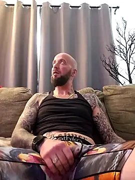 Beardedtattood online show from January 22, 6:20 pm