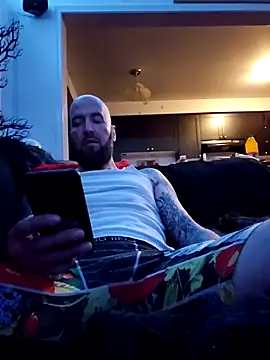 Beardedtattood online show from February 6, 1:49 am