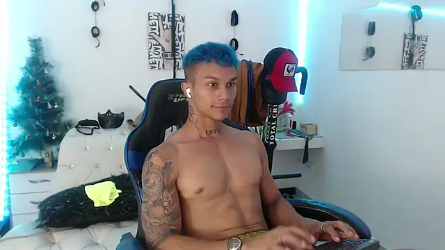 Leonard Price online show from February 6, 6:51 am