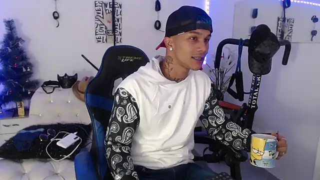 Leonard Price online show from February 11, 2:46 am