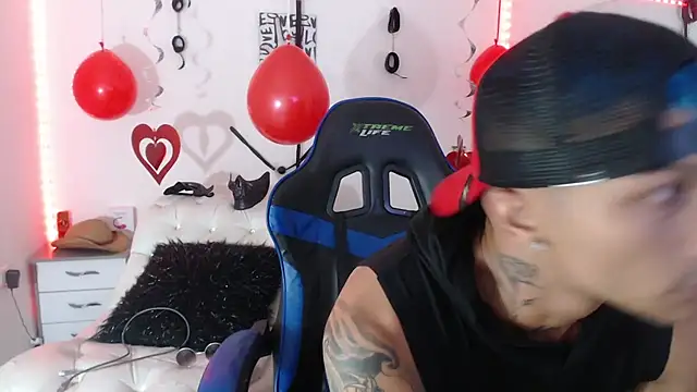 Leonard Price online show from February 15, 2:37 am