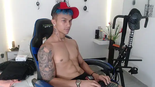 Leonard Price online show from February 26, 10:47 am