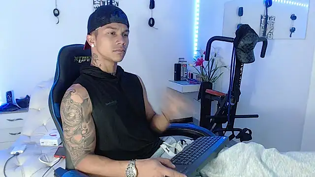 Leonard Price online show from March 4, 2:49 am