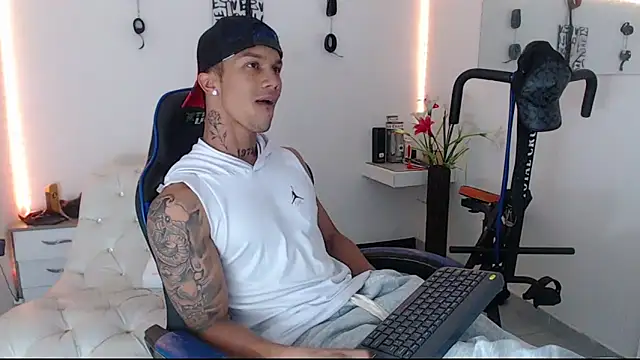 Leonard Price online show from March 7, 12:23 pm