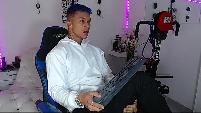 Leonard Price online show from March 13, 10:26 am