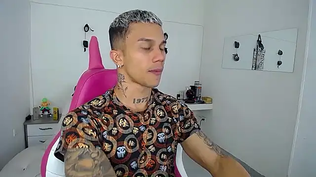 Leonard Price online show from October 8, 12:30 am