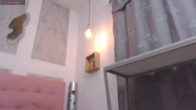 zhamira 21 online show from May 28, 8:06 pm