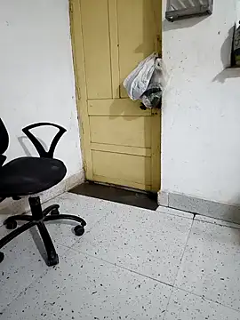 savixxx online show from December 26, 9:11 am