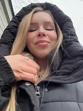 mur girl online show from November 26, 11:44 am