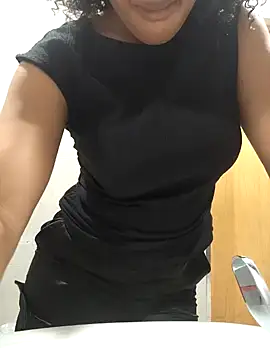 SEXIEST-BADDIE online show from January 9, 3:01 pm