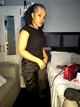 SEXIEST-BADDIE online show from January 9, 6:26 pm