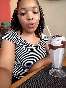 SEXIEST-BADDIE online show from January 24, 8:44 am