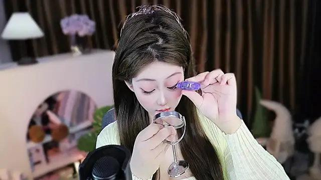 Arwyn-rr online show from March 20, 11:26 am