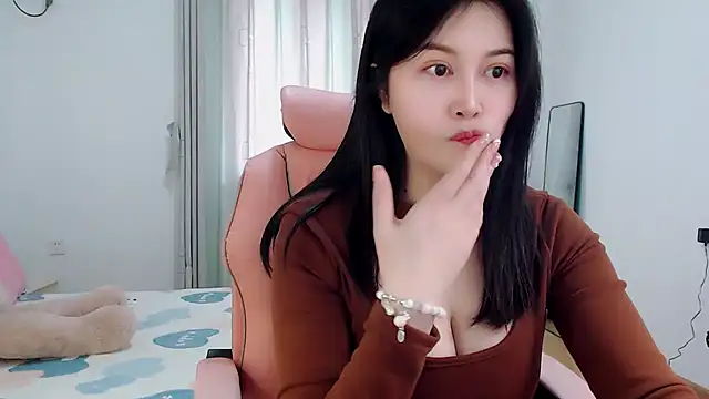 Snapshot of Little-sweet chatting on March 7, 6:35 am Little-sweet online show from March 7, 6:35 am